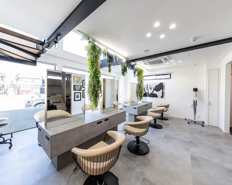 BIRCH~mishima~本店の内観・外観2