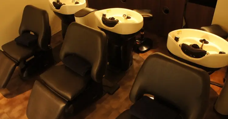 hair+make  CLEAR 本店の内観・外観3