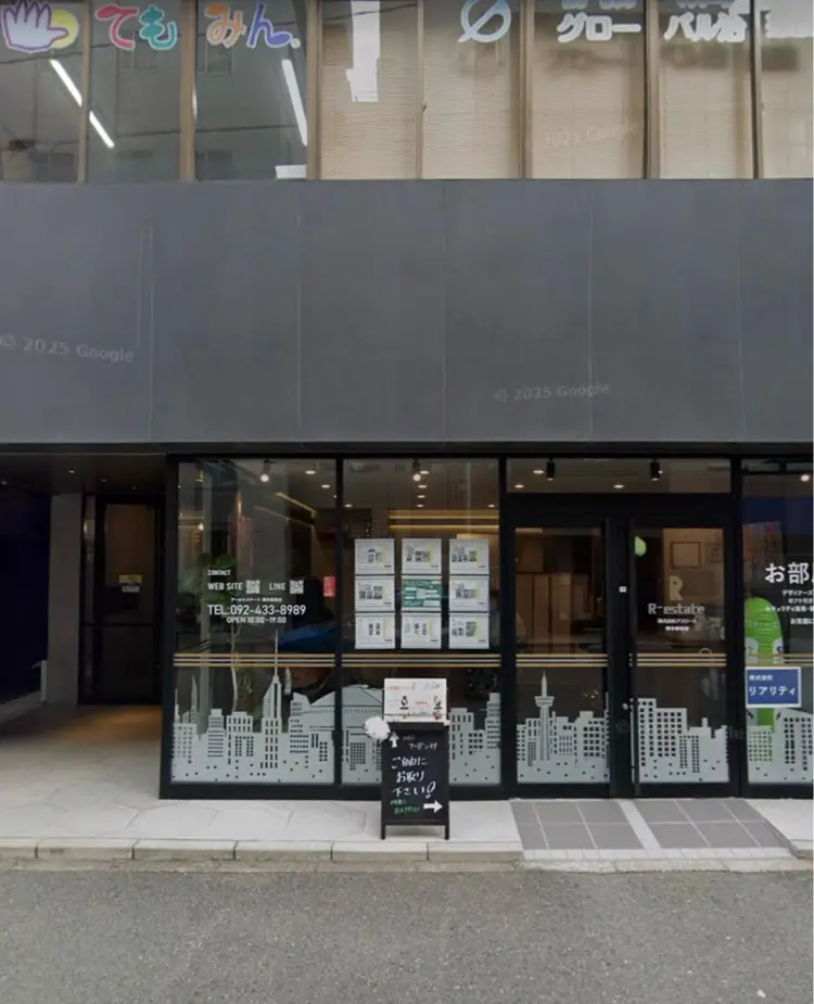 ロレインブロウ 博多店の内観・外観1