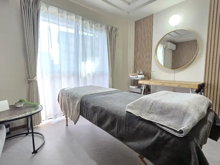 フェイシャルワックス GLOWの内観・外観1