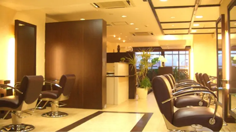 美容室B.C.B.G和光店の内観・外観2