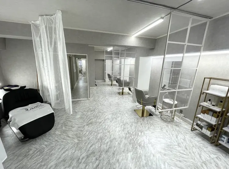 doorの内観・外観2