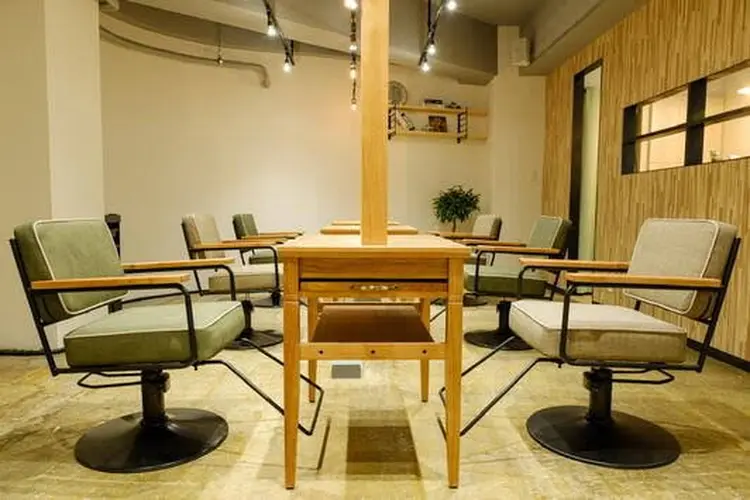 buZonの内観・外観1