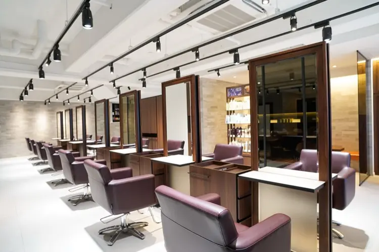 i feel  AVEDA瑞江の内観・外観2