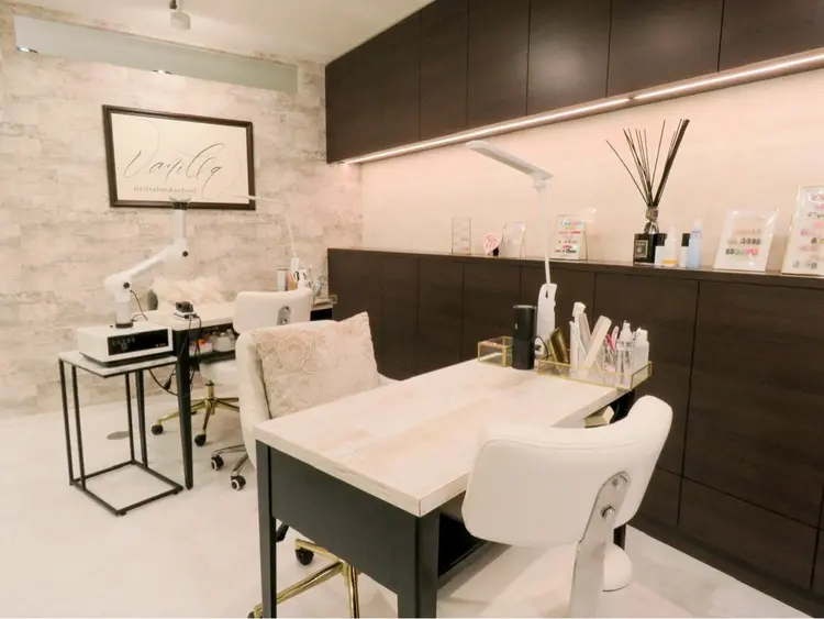 ネイルサロンバニラの内観・外観2