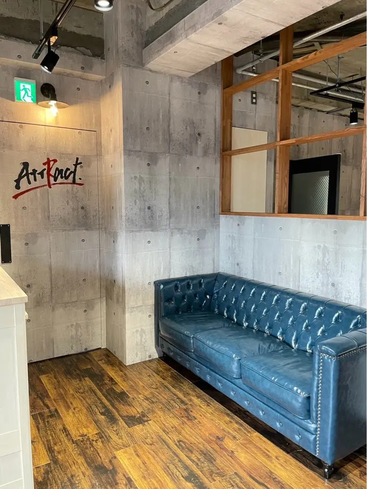 AttRactの内観・外観2