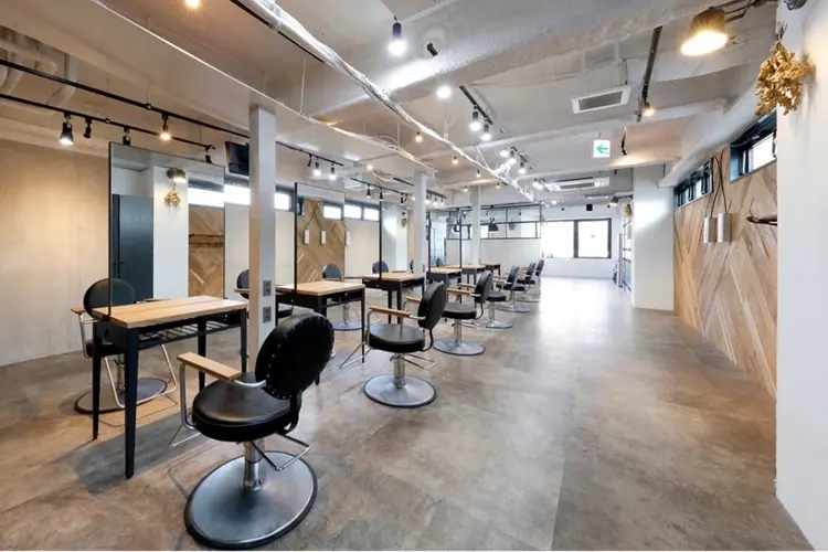 La fith hair liebe 京都駅前店の内観・外観2