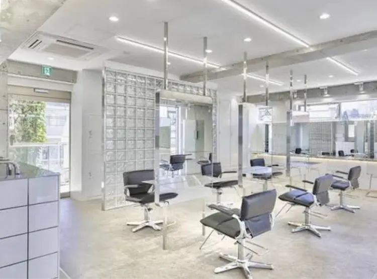 cinq PROJECTの内観・外観1