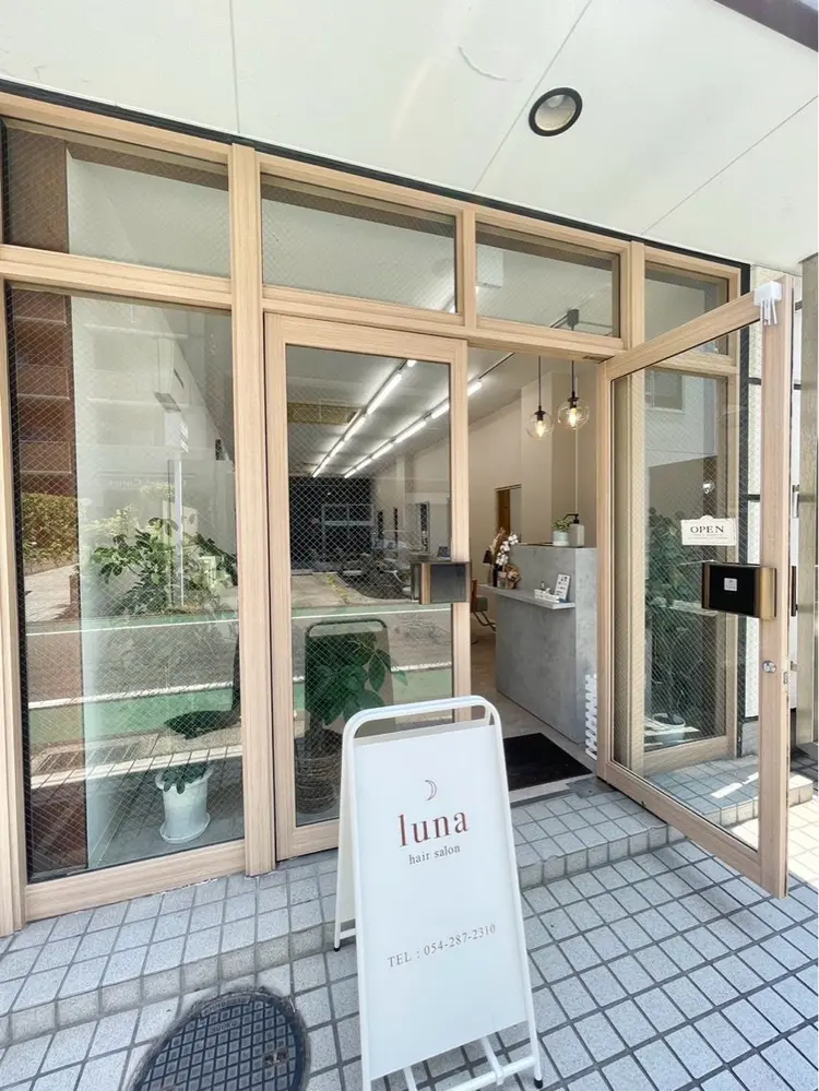 lunaの内観・外観1