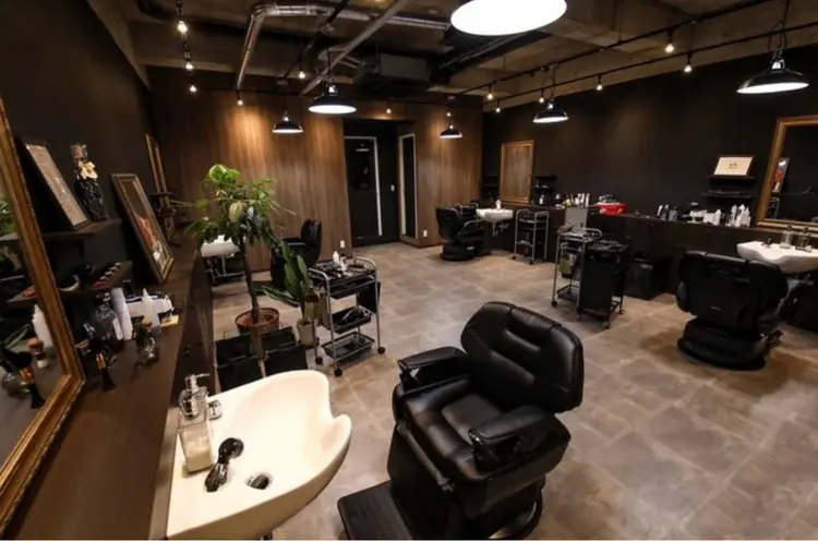 HAIR STUDIO GO GO HAIRの内観・外観2