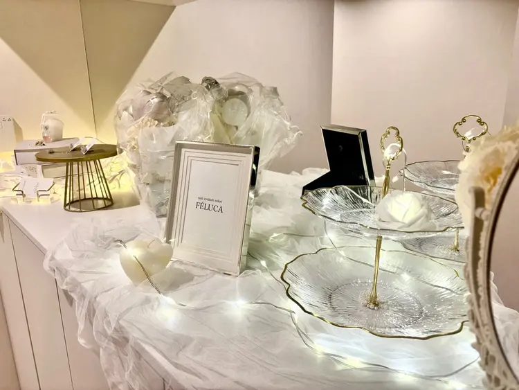 FÉLUCAの内観・外観1