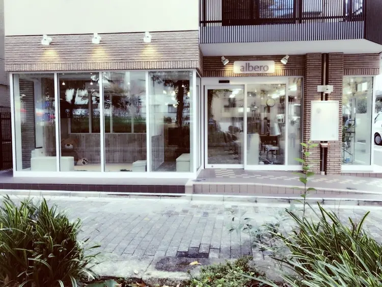 albero 【アルベロ】の内観・外観2