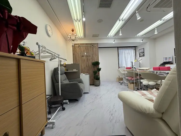 ETERNA Nail 銀座店【パラジェル/フィルイン/チップ長さだし/マグネット/ニュアンス】の内観・外観2