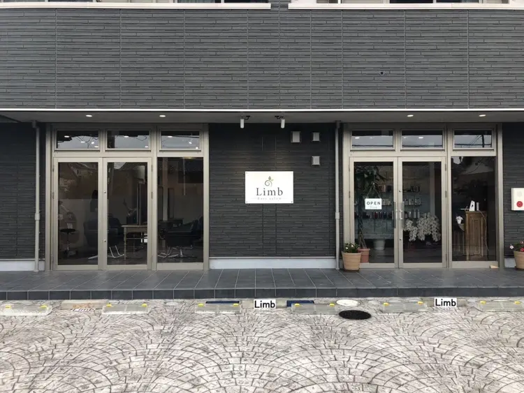 Limbの内観・外観1