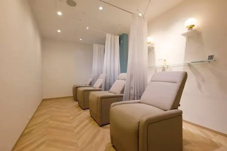 SKY nail&eyeの内観・外観2