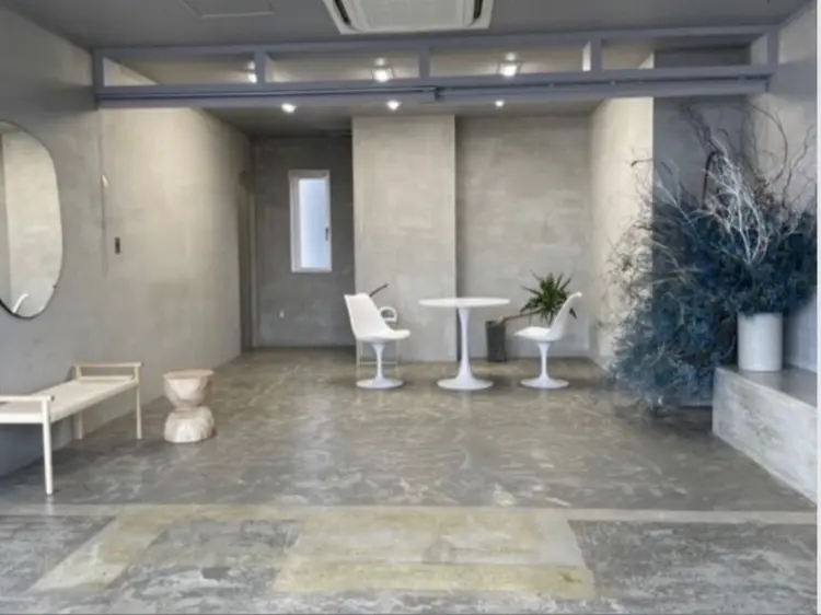 Day Without Anythingの内観・外観2