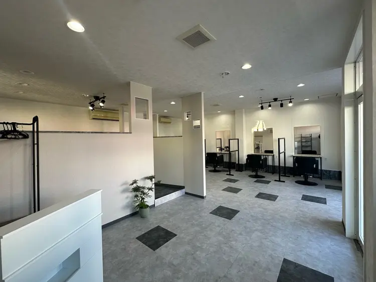 SUGAMI白髪ぼかしと髪質改善の専門店の内観・外観2