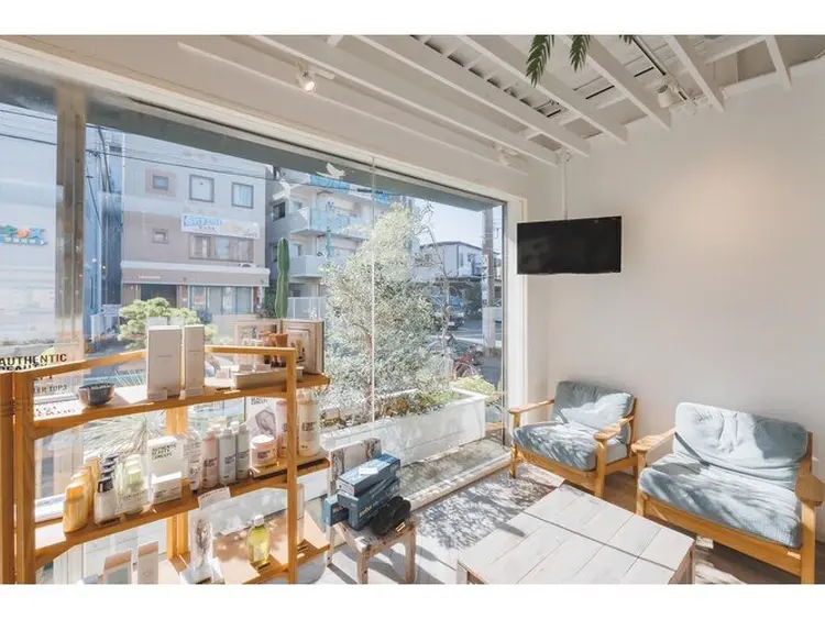 diar茅ヶ崎 hair&organic spa【ディア ヘアー＆オーガニックスパ】の内観・外観2