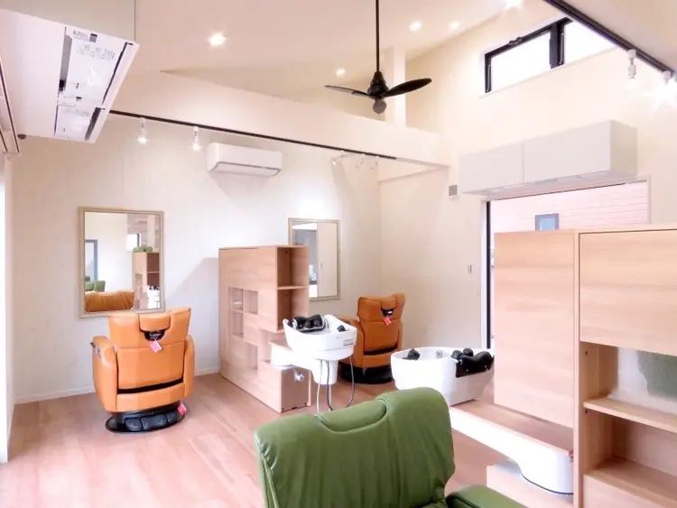 #3/Mの内観・外観2