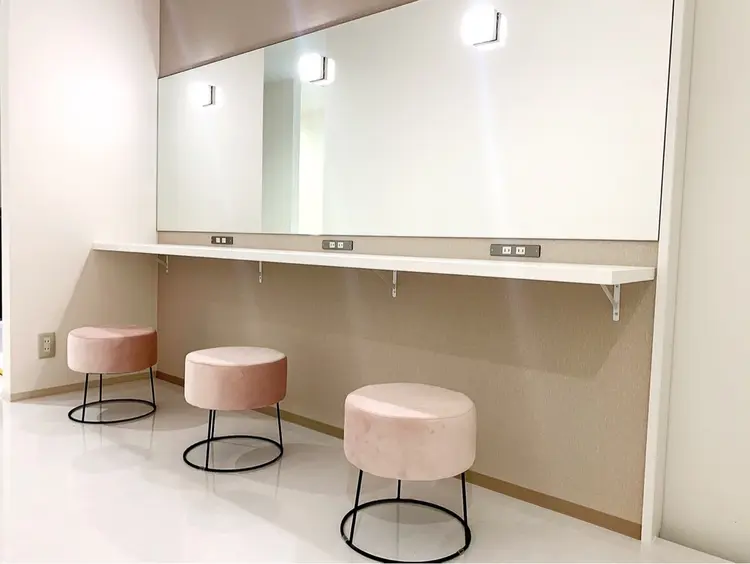 REVE eyelash eyebrowの内観・外観2