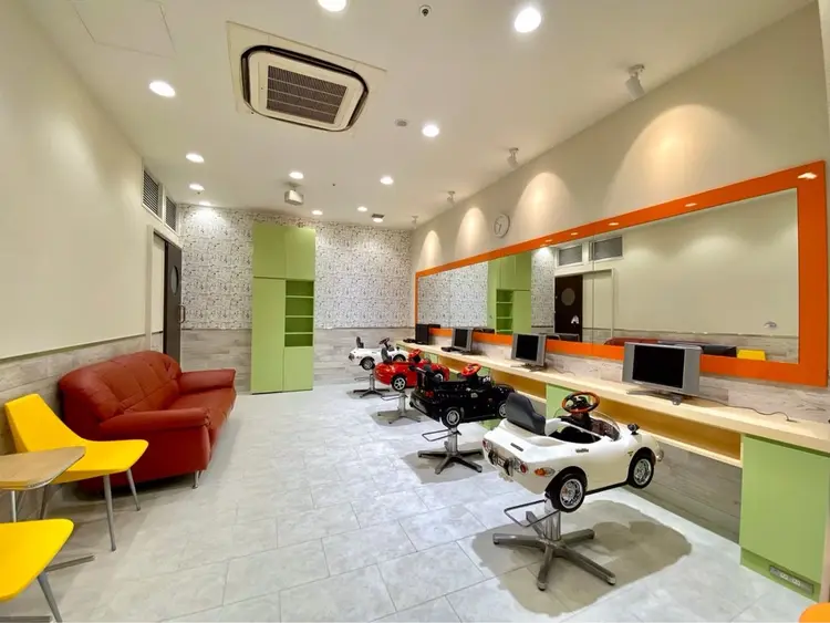 Reverie　ZENKO国領店の内観・外観3