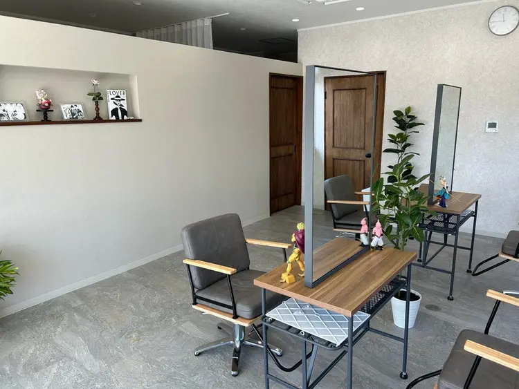 hair made coreの内観・外観2