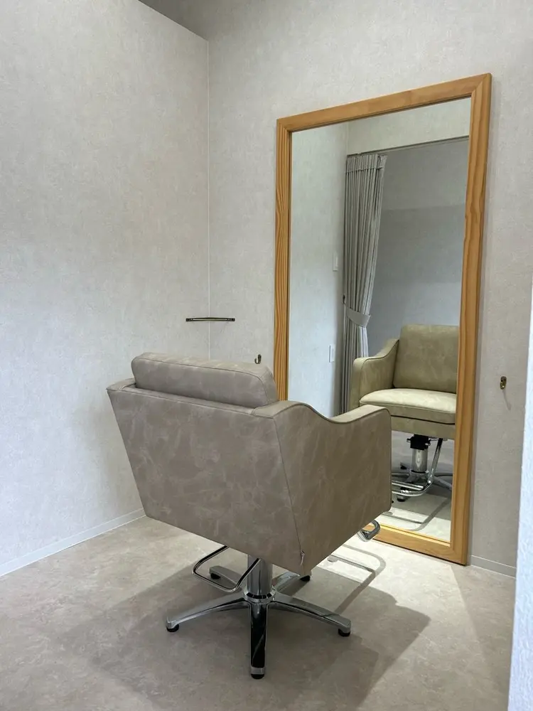 White beauty salonの内観・外観2