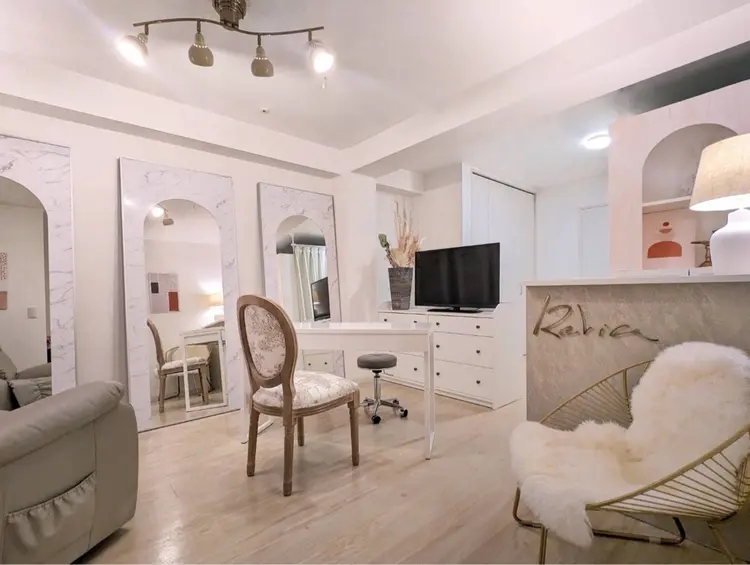 reviaの内観・外観2