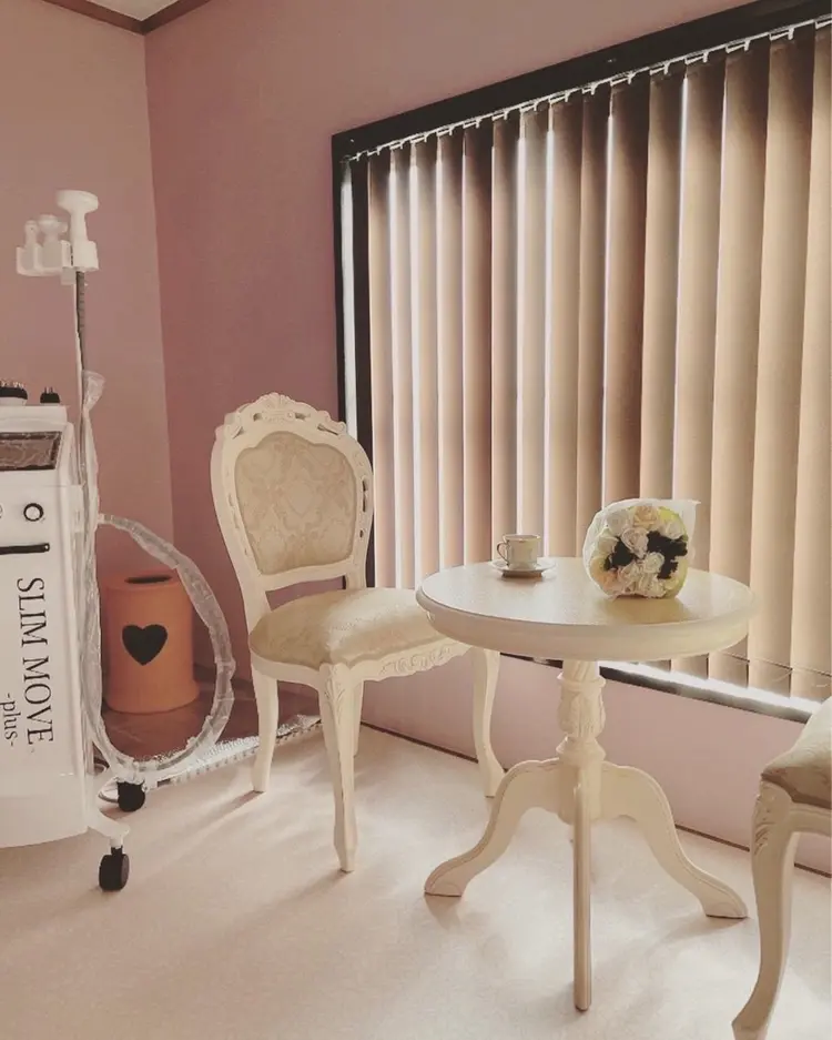 ビューティーサロンパピヨンの内観・外観1