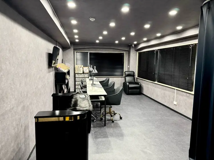 ドリスネイルサロンの内観・外観1