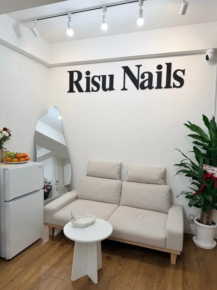 Risu Nails Salon 代々木の内観・外観2