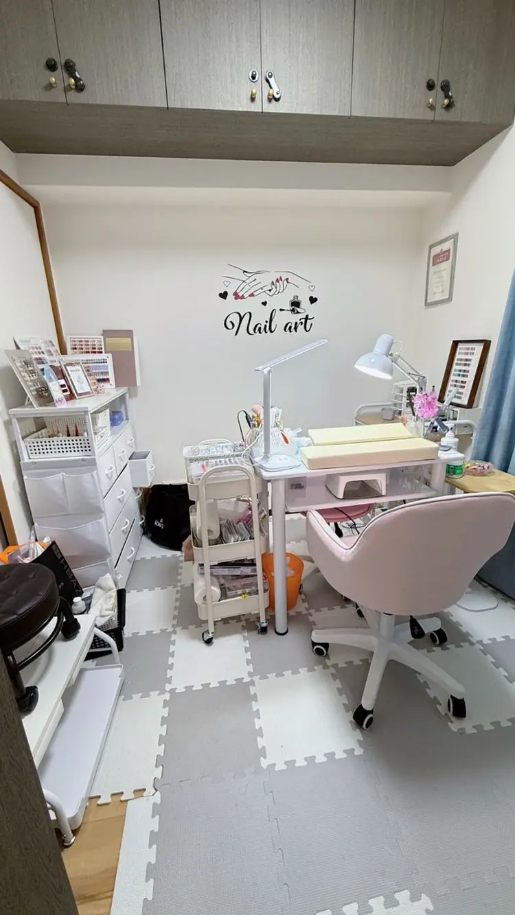 HANA.NAILSの内観・外観1