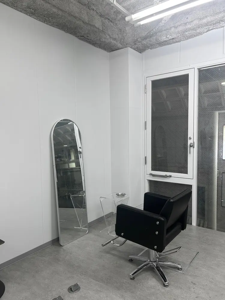 F-cardの内観・外観1