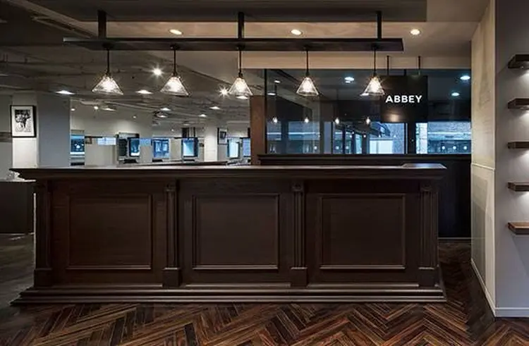 ABBEYの内観・外観2