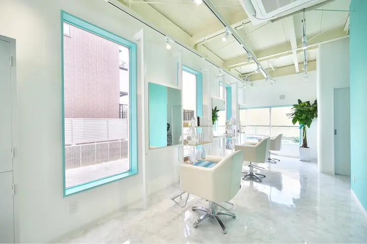 WaKu HAIRの内観・外観2