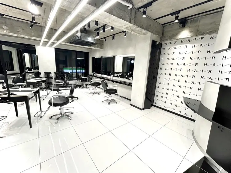 ハルキミナト ジャパン 東京店の内観・外観1