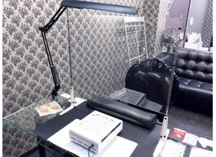 nail salon  SyiSyu 姫路店の内観・外観2