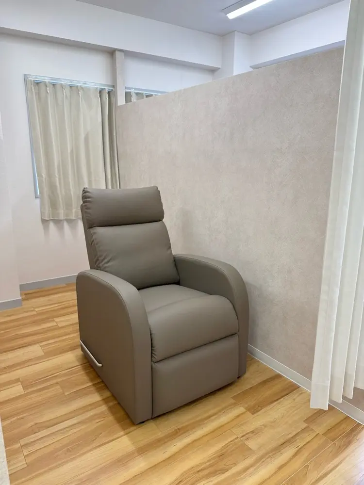 眉毛アイブロウ&まつ毛パーマiena渋谷/パリジェンヌ/眉毛まつげパーマ/眉毛アイブロウの内観・外観2