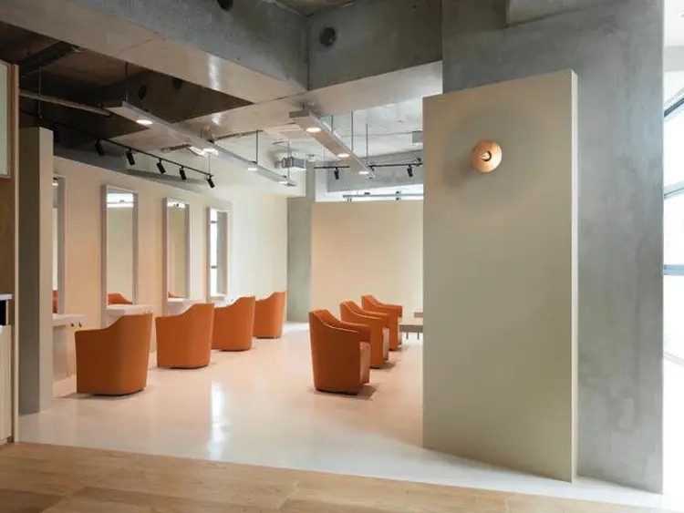 NERO HAIRSALON  NAVYの内観・外観1