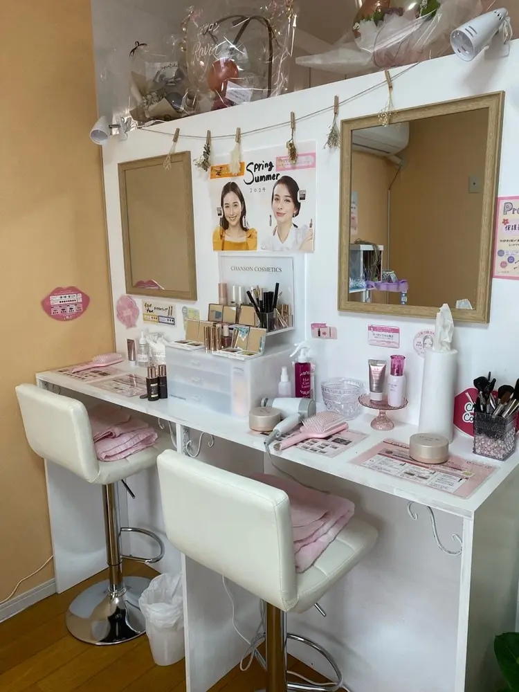 CEサロンRavirの内観・外観1