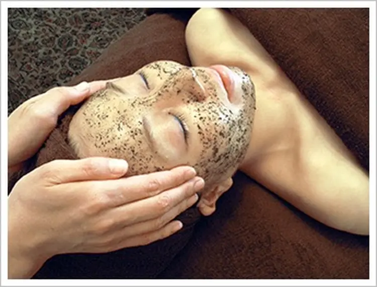 ハーブピーリング/韓国肌管理/フェイシャル/毛穴洗浄/眉毛/顔脱毛【糸脱毛専門】revの内観・外観3