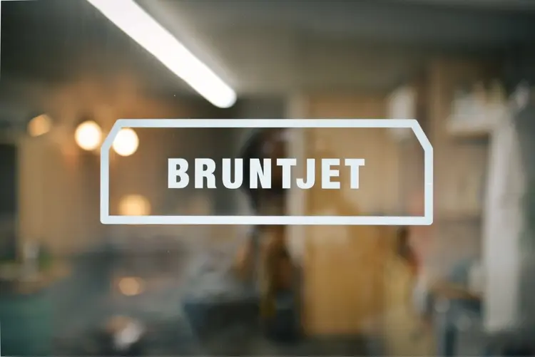 BRUNTJETの内観・外観3