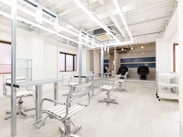 MADE BY STEENの内観・外観2