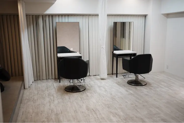 Men's salon ANSWERの内観・外観1