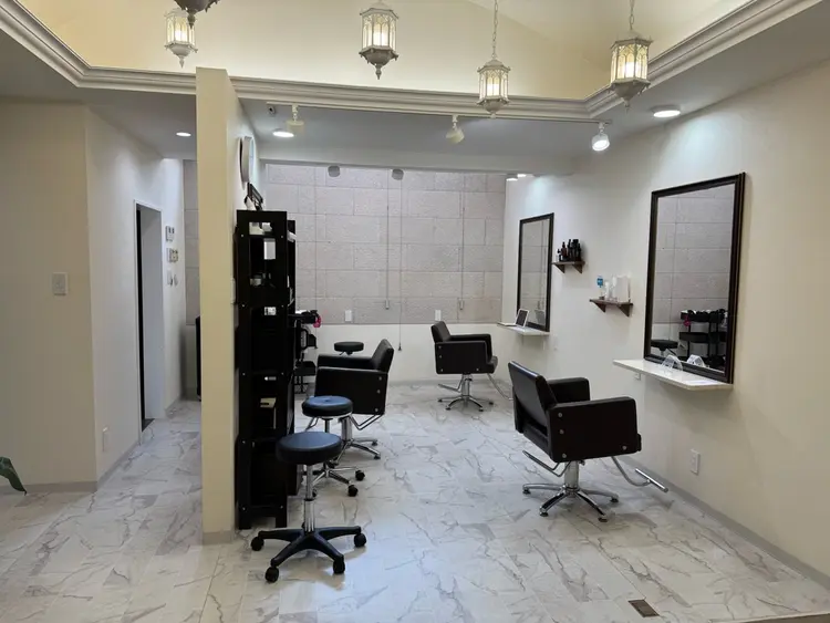 Aimer Hair Design Uの内観・外観3
