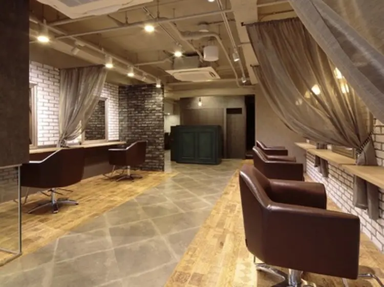 hair salon Labimaniの内観・外観2