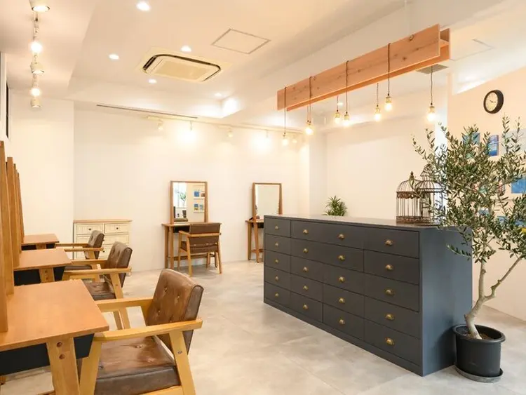 little×salt 渋谷の内観・外観2