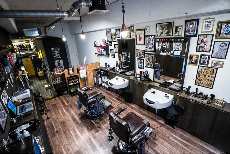 GoldenRoad CutClubの内観・外観1