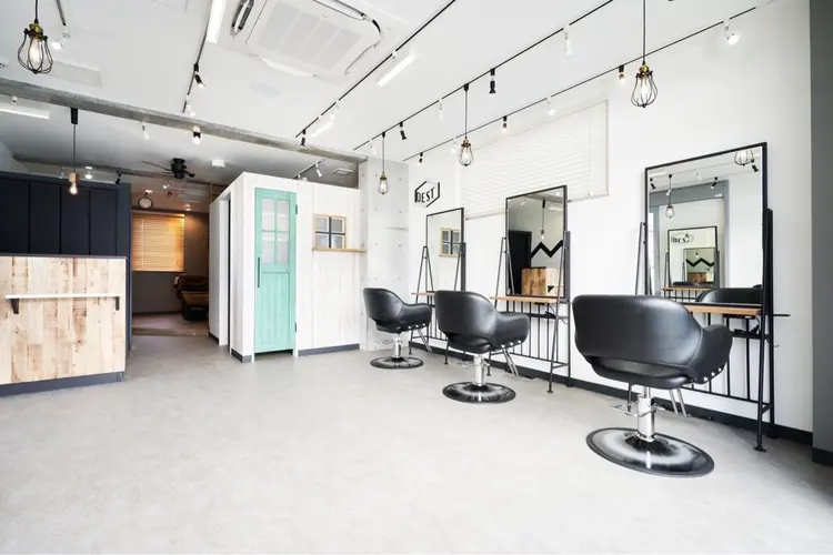 ＤＥＳＴの内観・外観1