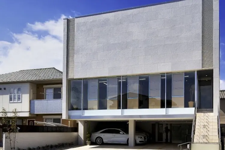 STEPの内観・外観1